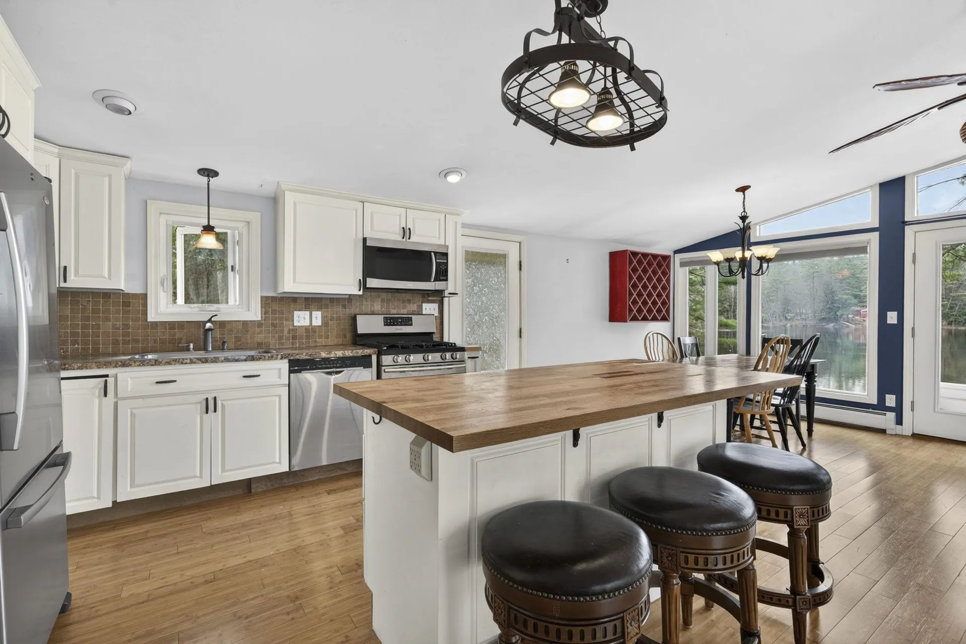 63 Concord Drive Webster NH 03303