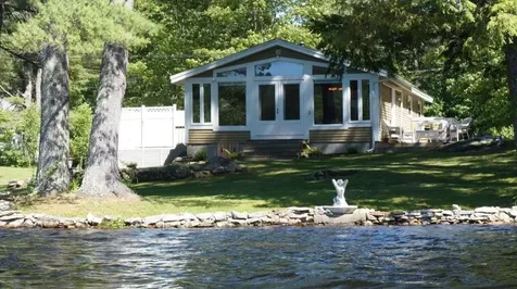 63 Concord Drive Webster NH 03303