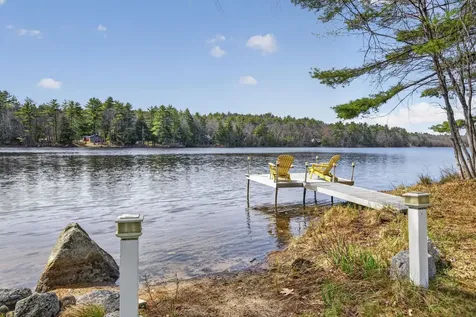 63 Concord Drive Webster NH 03303