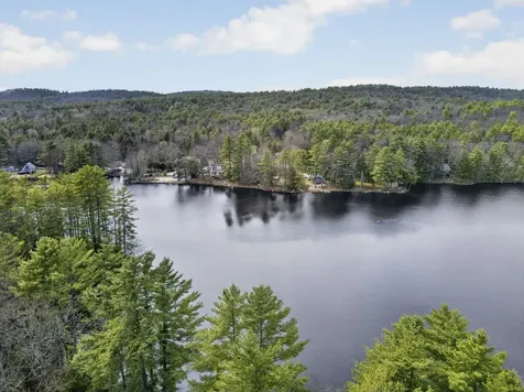 63 Concord Drive Webster NH 03303