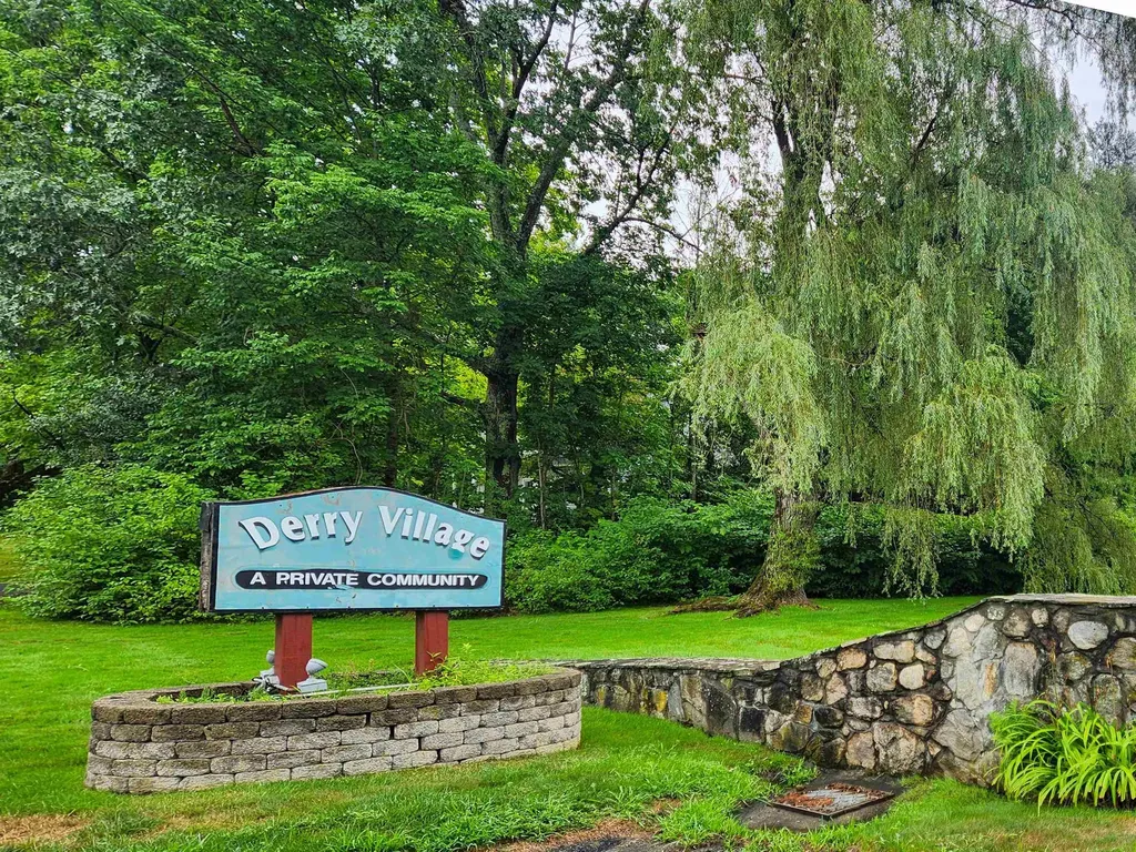 7 Pine Isle Drive Derry NH 03038