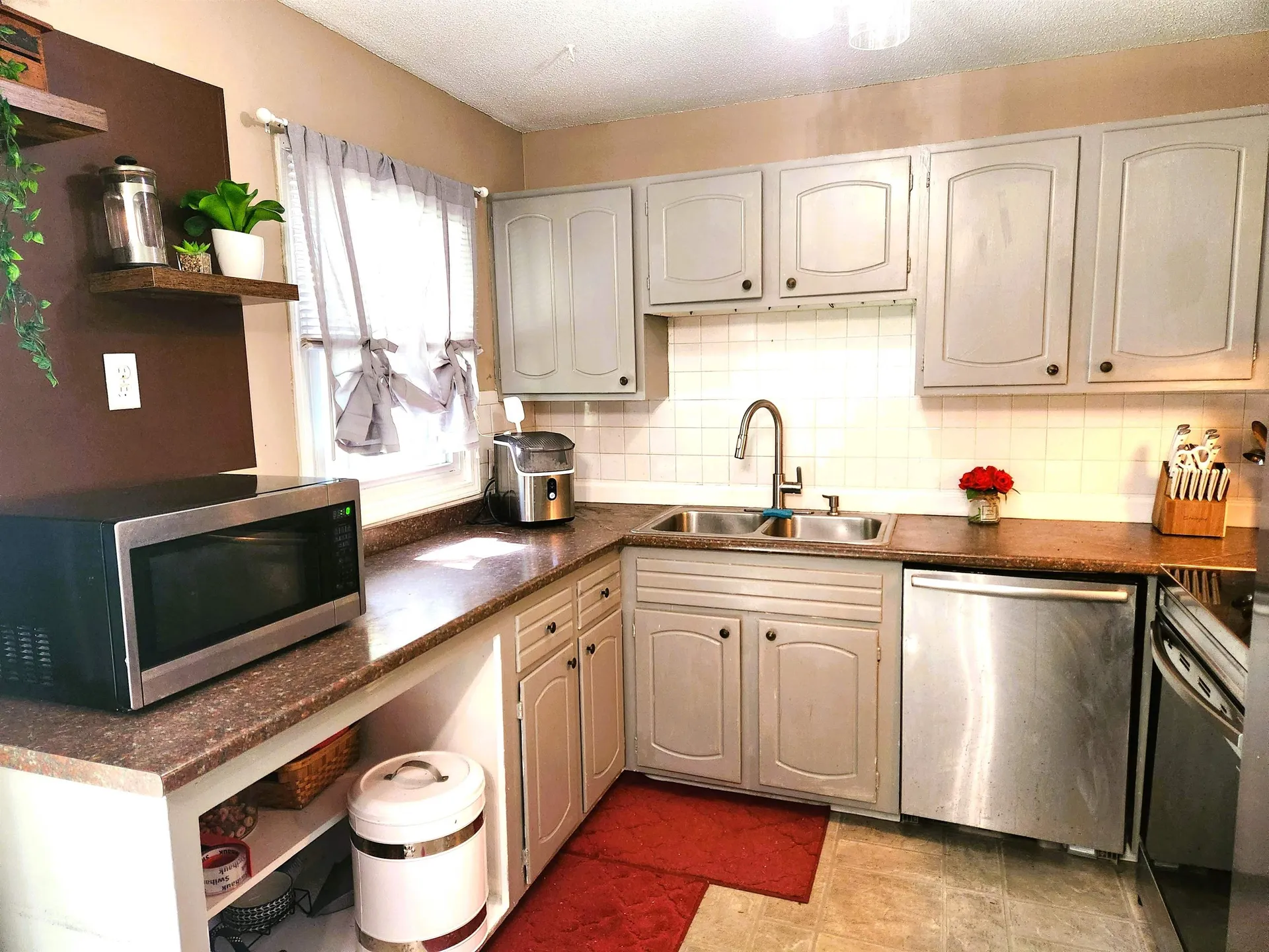7 Pine Isle Drive Derry NH 03038