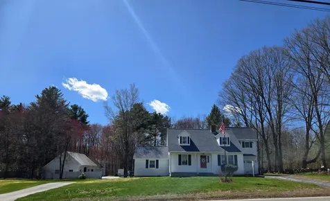79 Maple Avenue Atkinson NH 03811