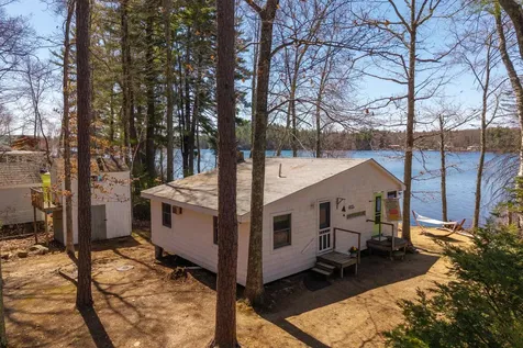 35 Otter Way Barrington NH 03825