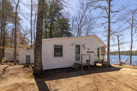 35 Otter Way Barrington NH 03825