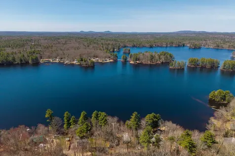 35 Otter Way Barrington NH 03825