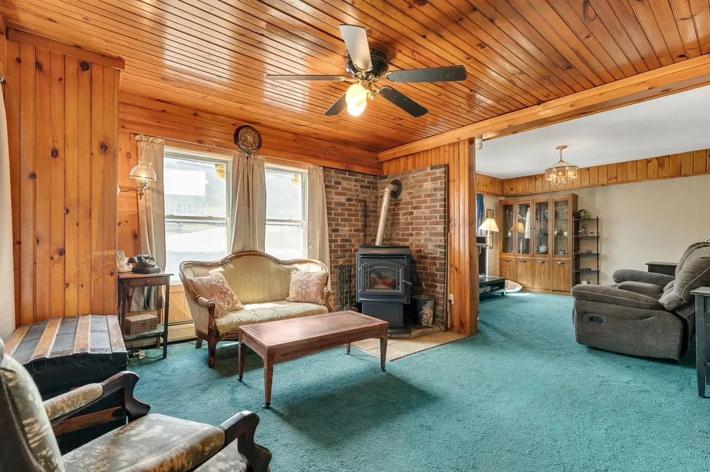 182 Brook Street Williamstown VT 05679