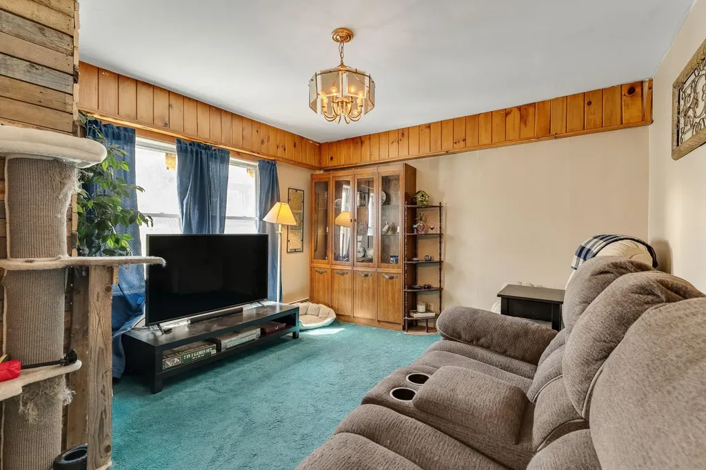 182 Brook Street Williamstown VT 05679