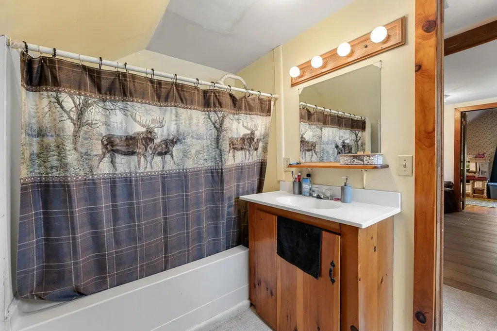 182 Brook Street Williamstown VT 05679