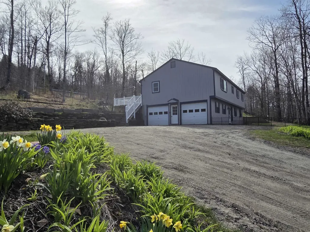 36 Grafton Pond Road Enfield NH 03748