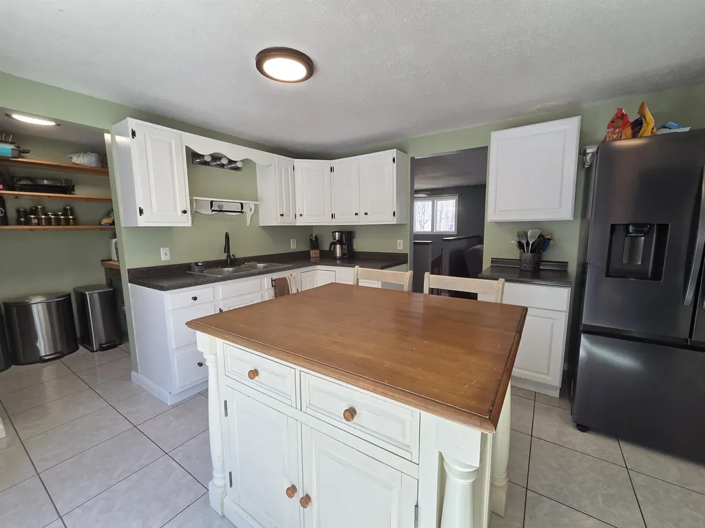 36 Grafton Pond Road Enfield NH 03748