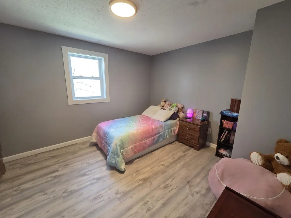 36 Grafton Pond Road Enfield NH 03748