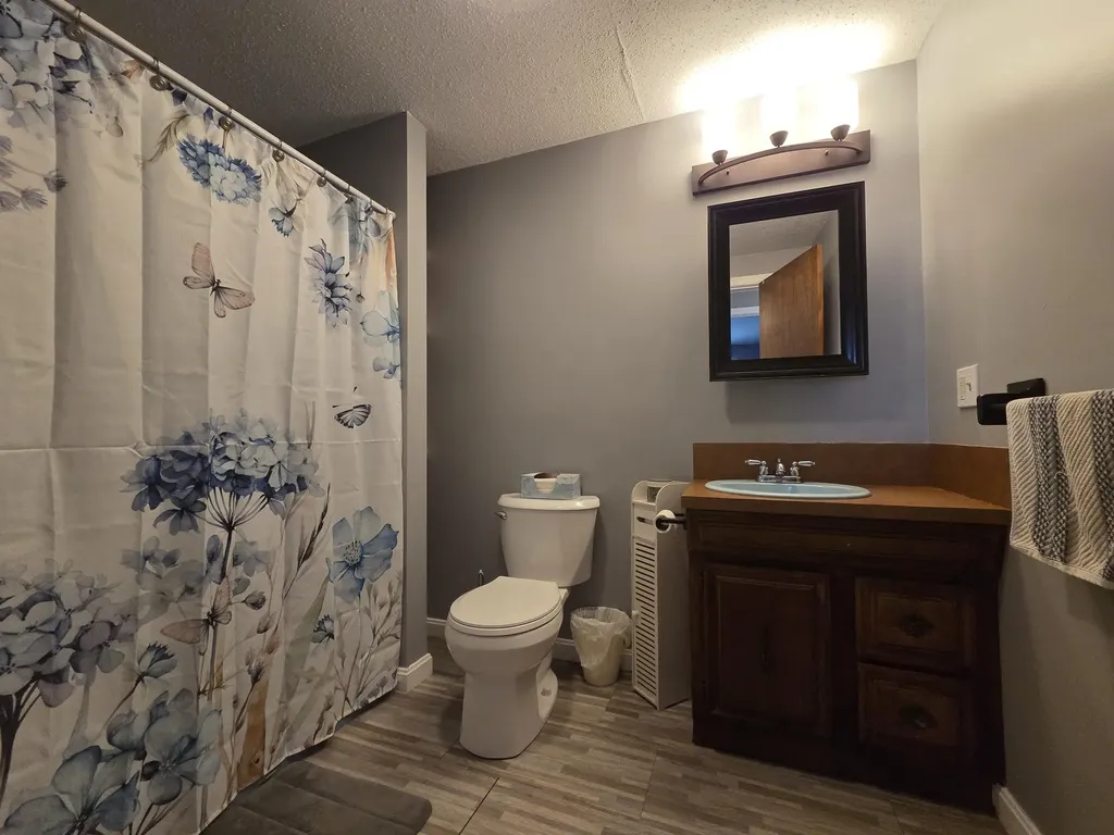 36 Grafton Pond Road Enfield NH 03748