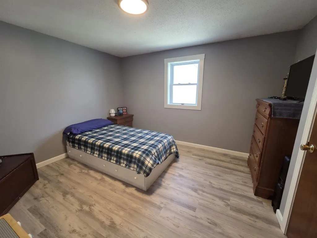 36 Grafton Pond Road Enfield NH 03748