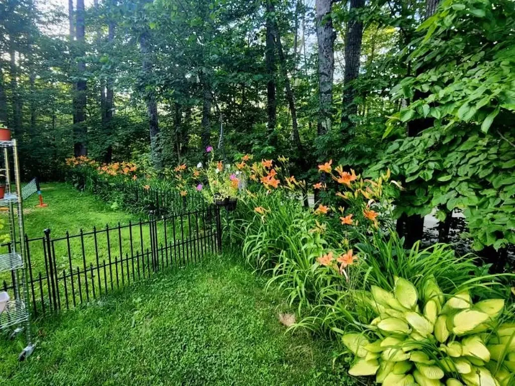 36 Grafton Pond Road Enfield NH 03748