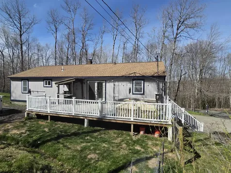 36 Grafton Pond Road Enfield NH 03748