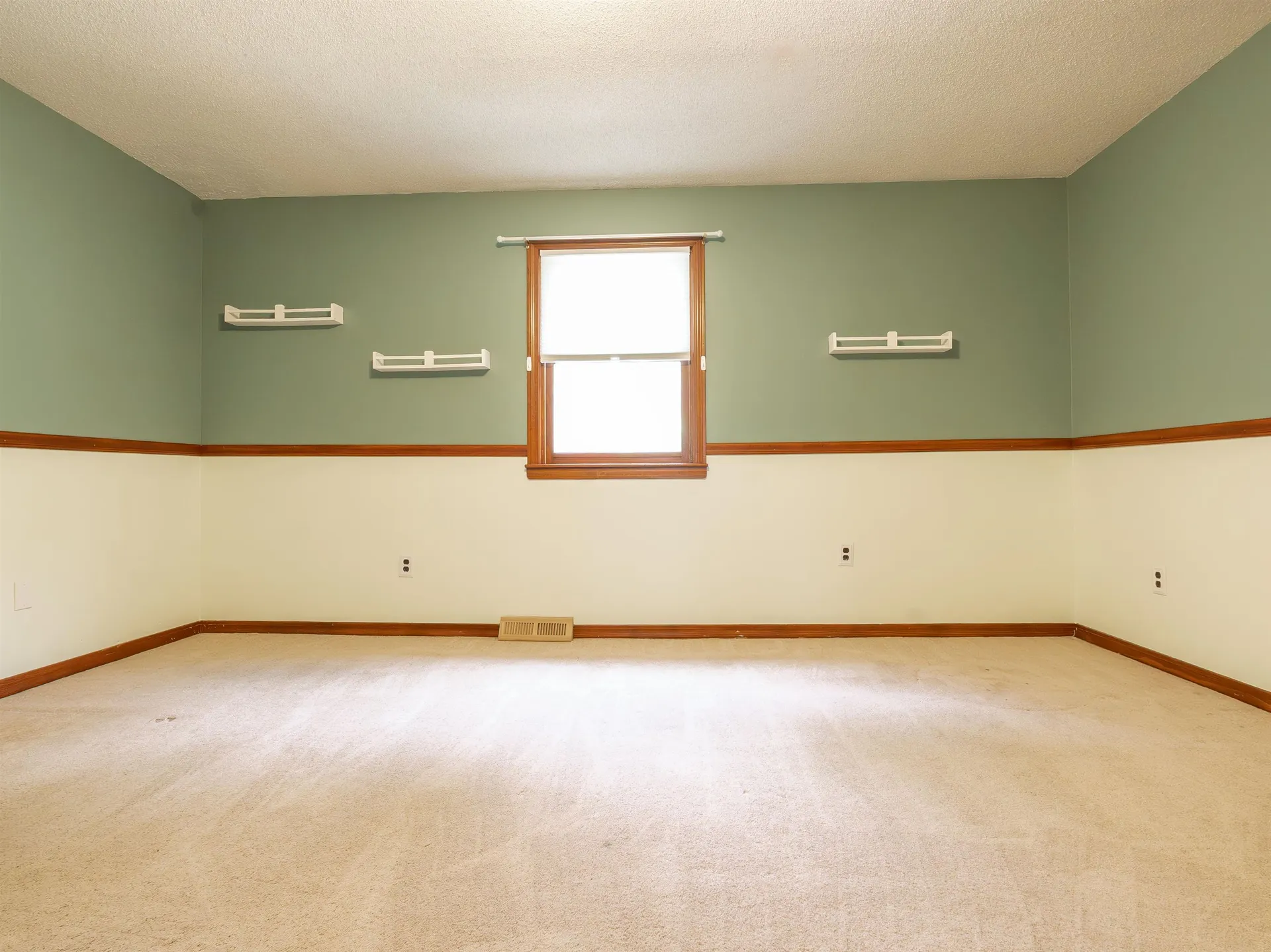 95 Plain Road Hinsdale NH 03451