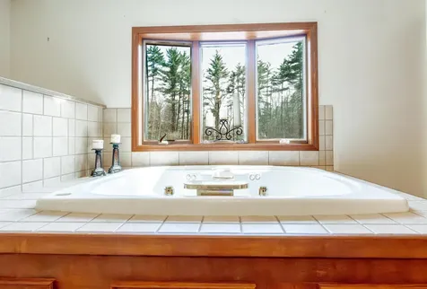 95 Plain Road Hinsdale NH 03451