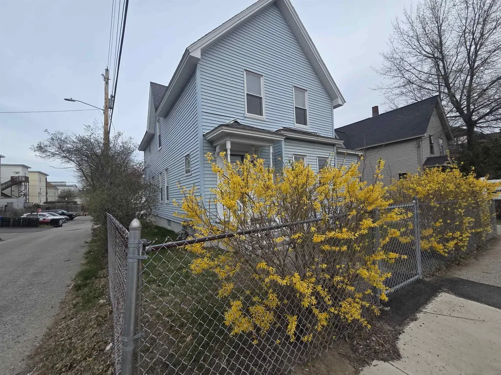 427 Wilson Street Manchester NH 03103