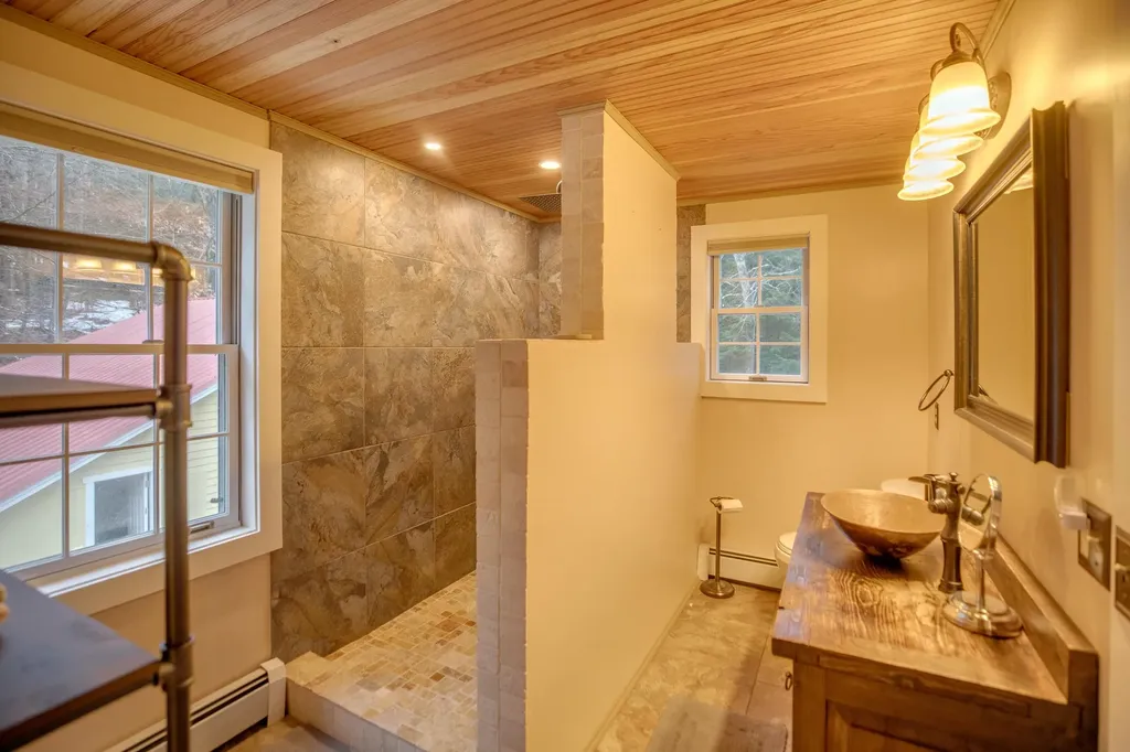 121 Eastern Corners Road Campton NH 03223