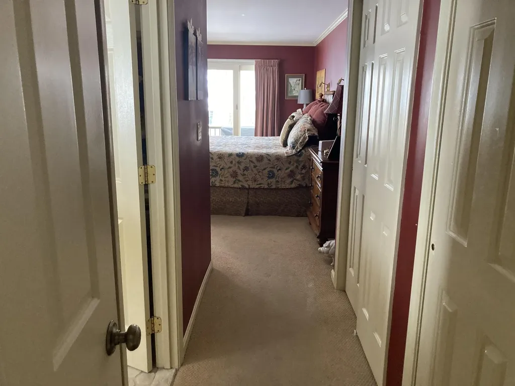 110 Golfview Lane Hartford VT 05059