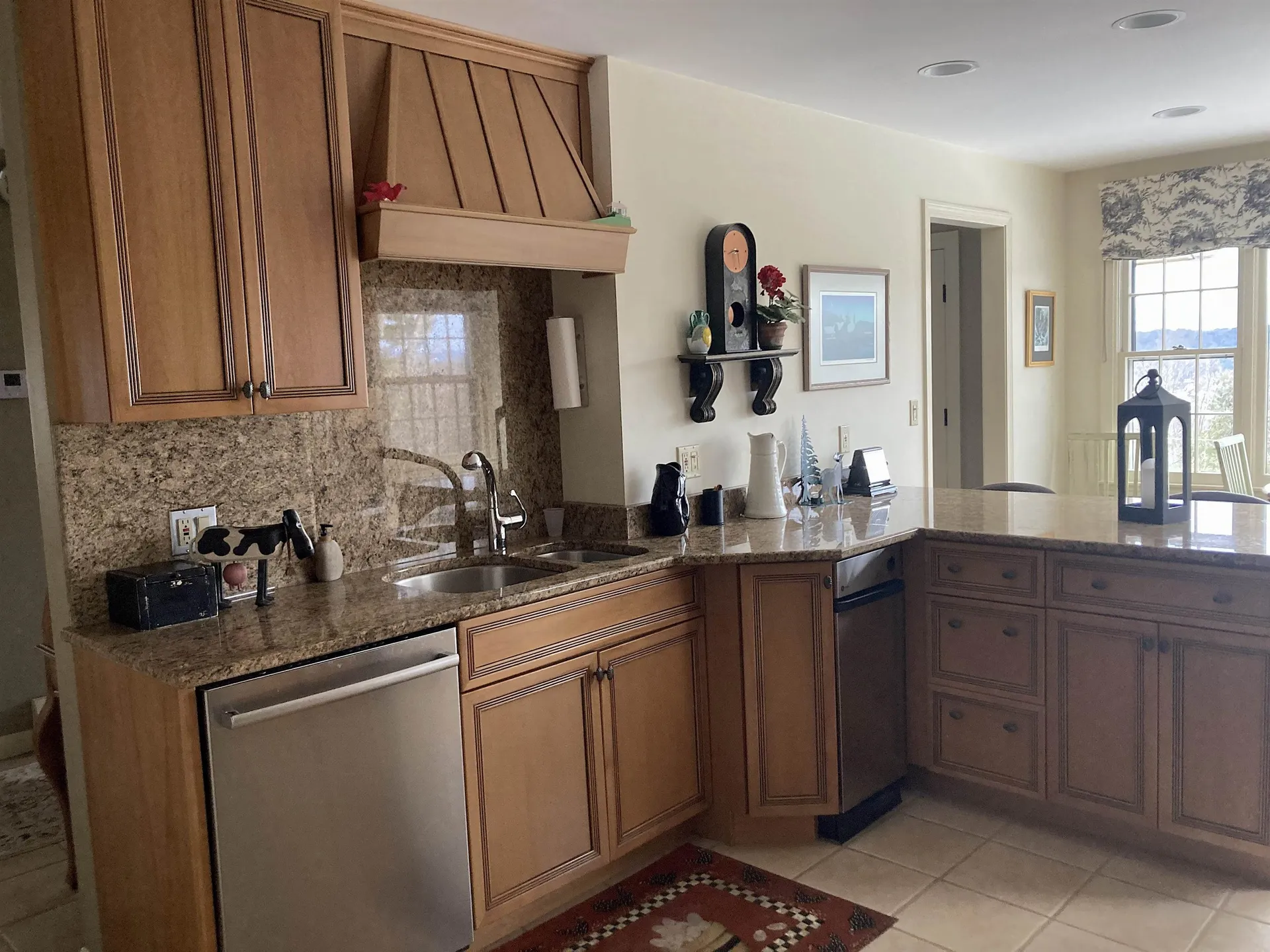 110 Golfview Lane Hartford VT 05059