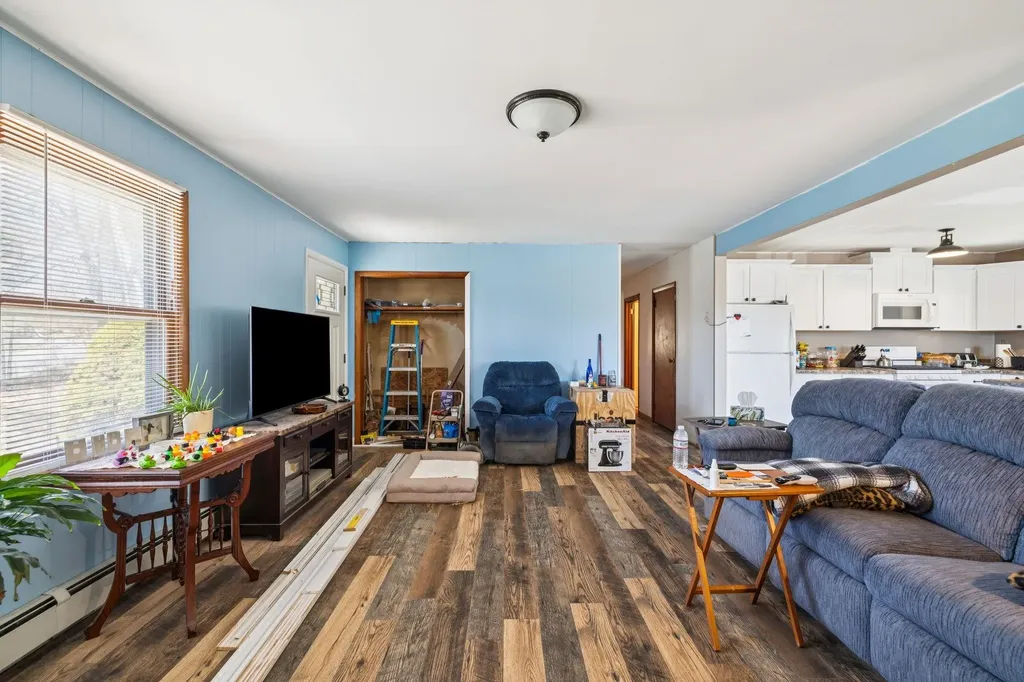 794 South Main Street Newport NH 03773