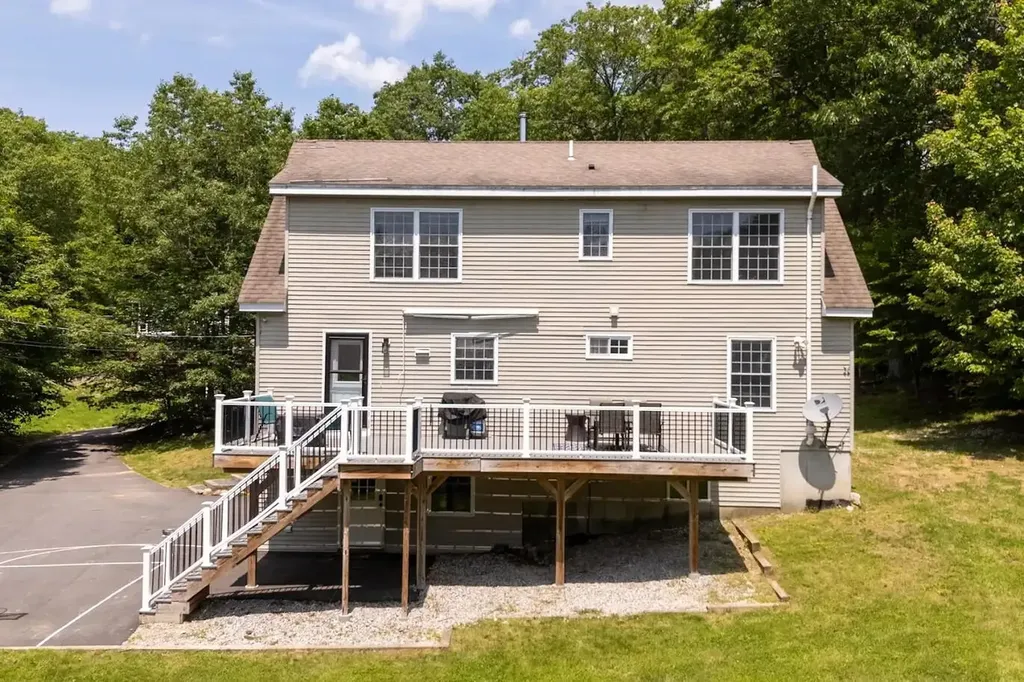 177 Reservoir Road Plymouth NH 03264