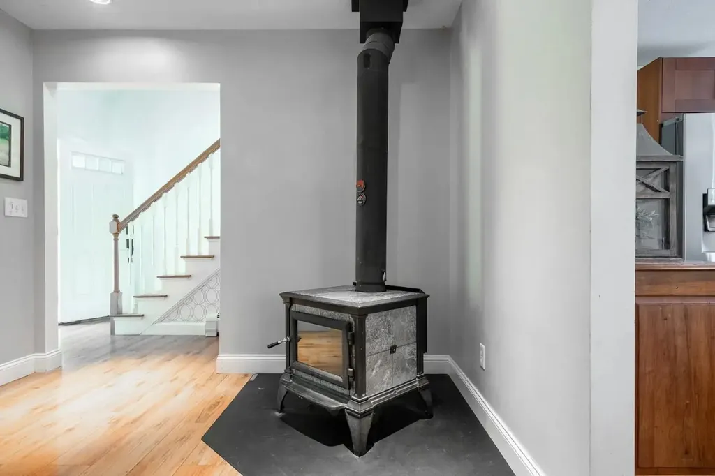 177 Reservoir Road Plymouth NH 03264