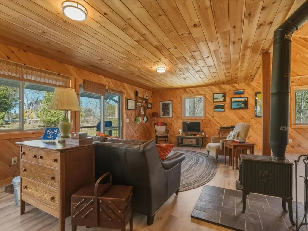 1233 Blockhouse Point Road North Hero VT 05474