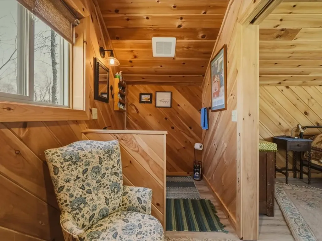 1233 Blockhouse Point Road North Hero VT 05474