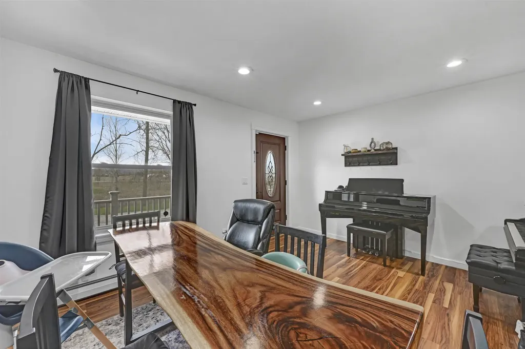 23 Thorpe Avenue St. Albans City VT 05478