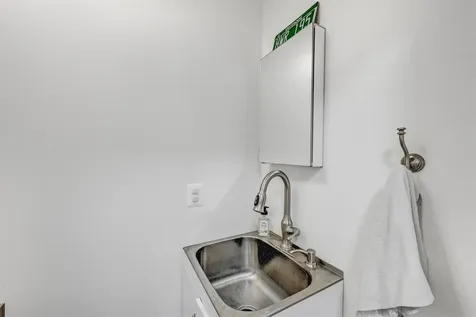 23 Thorpe Avenue St. Albans City VT 05478