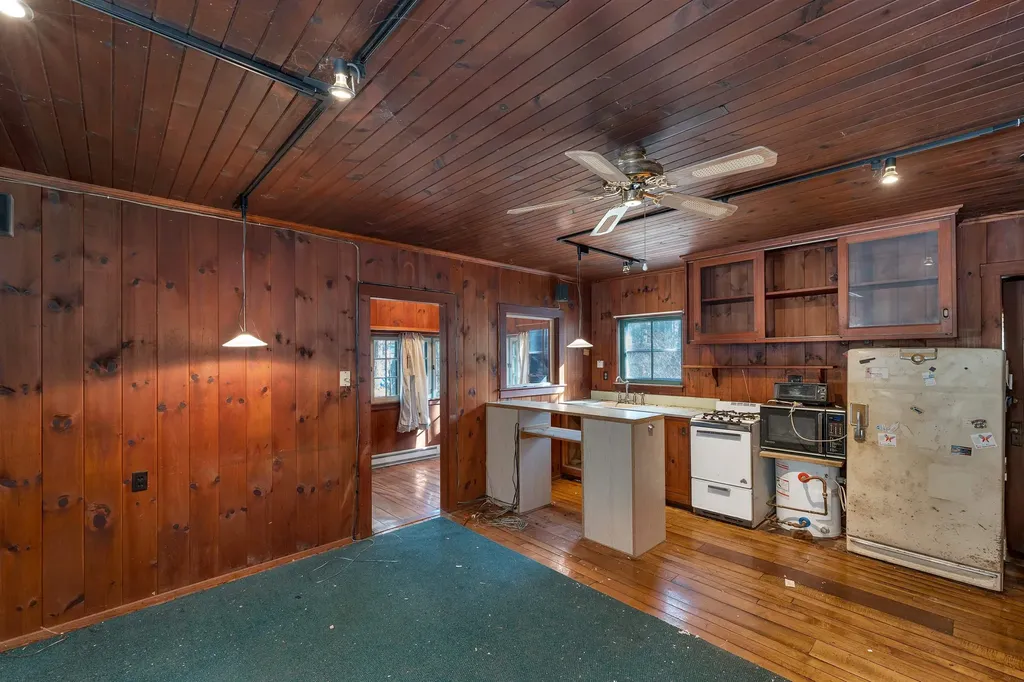 612 Winona Road Center Harbor NH 03226