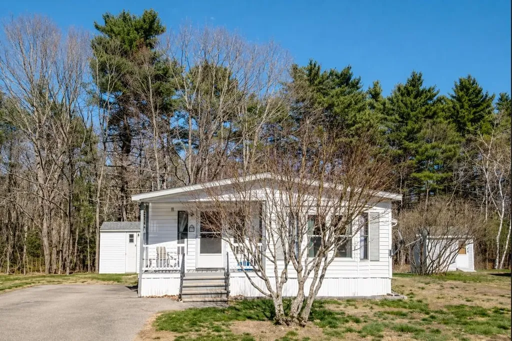 53 Monadnock Drive Rochester NH 03867