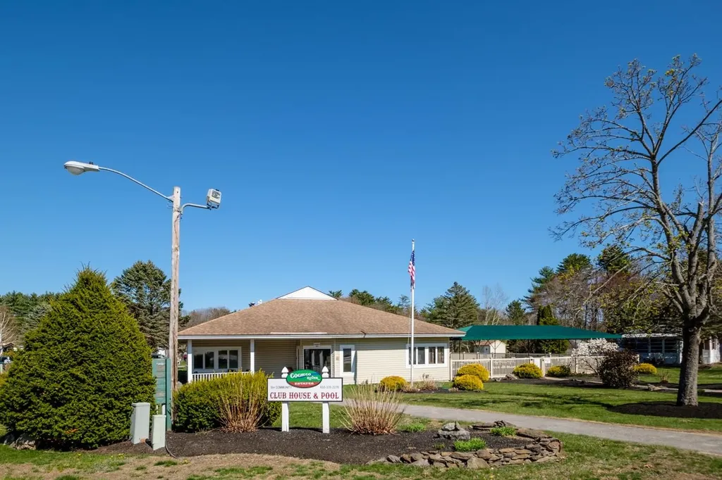 53 Monadnock Drive Rochester NH 03867
