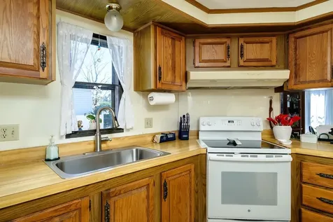 53 Monadnock Drive Rochester NH 03867