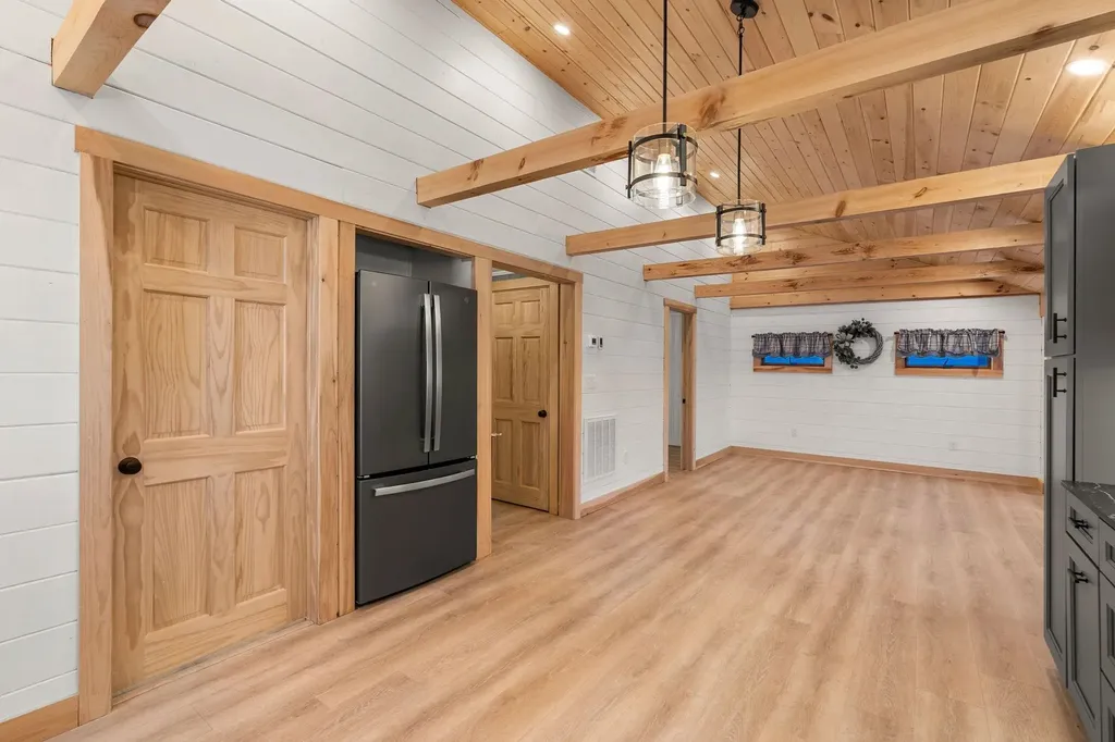 50 Kingsbury Drive Milton NH 03851