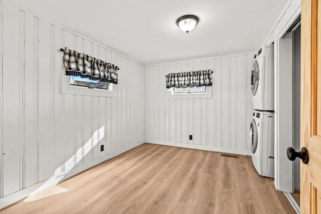 50 Kingsbury Drive Milton NH 03851