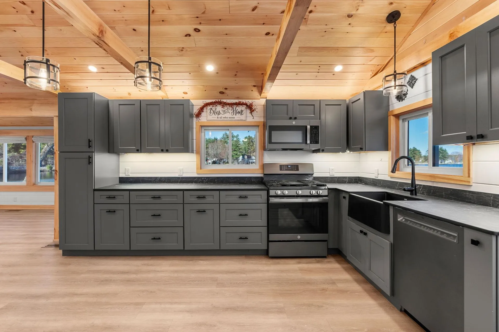 50 Kingsbury Drive Milton NH 03851