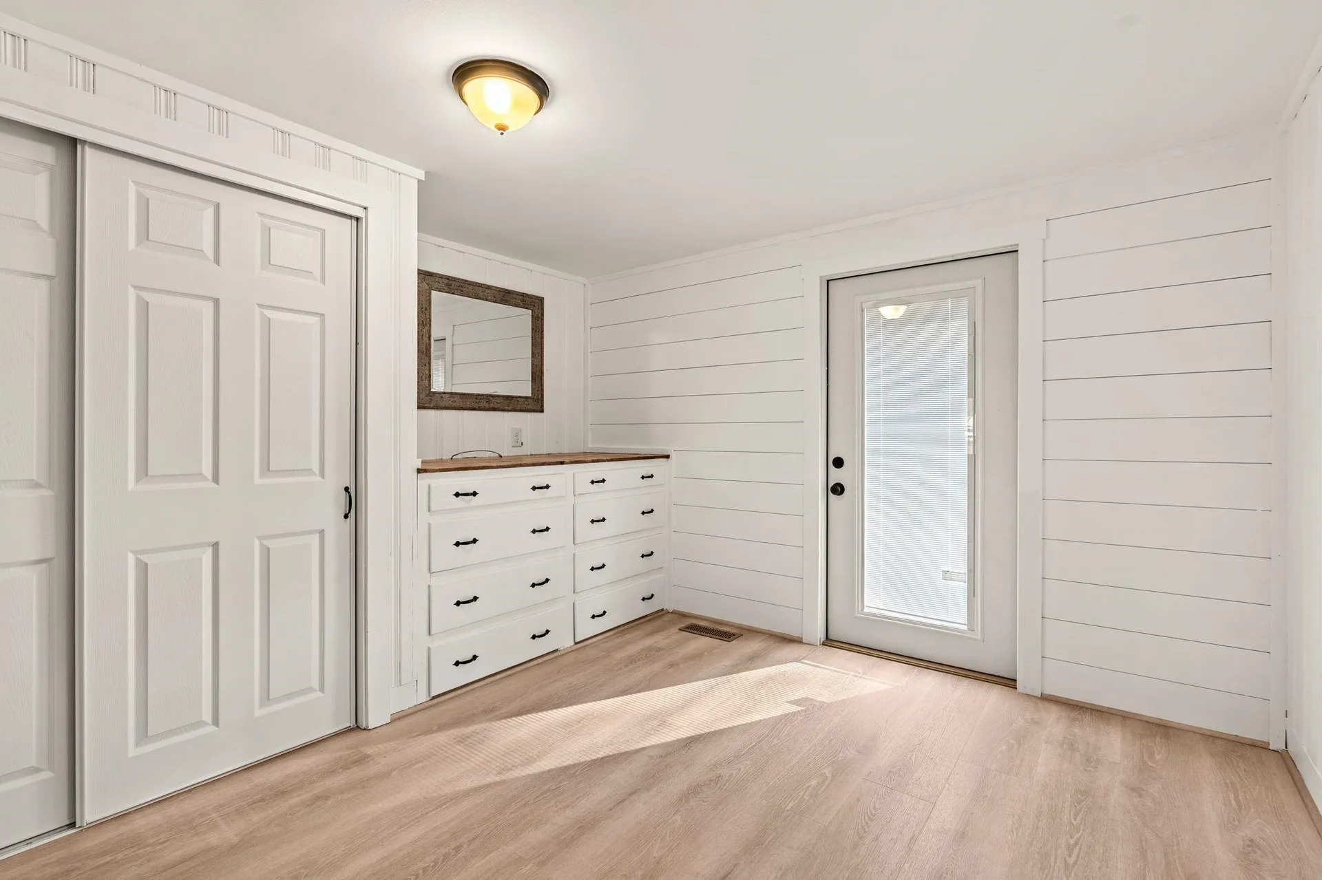 50 Kingsbury Drive Milton NH 03851
