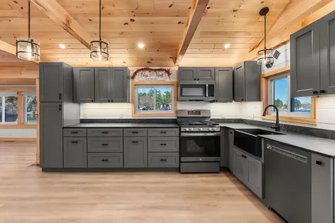 50 Kingsbury Drive Milton NH 03851