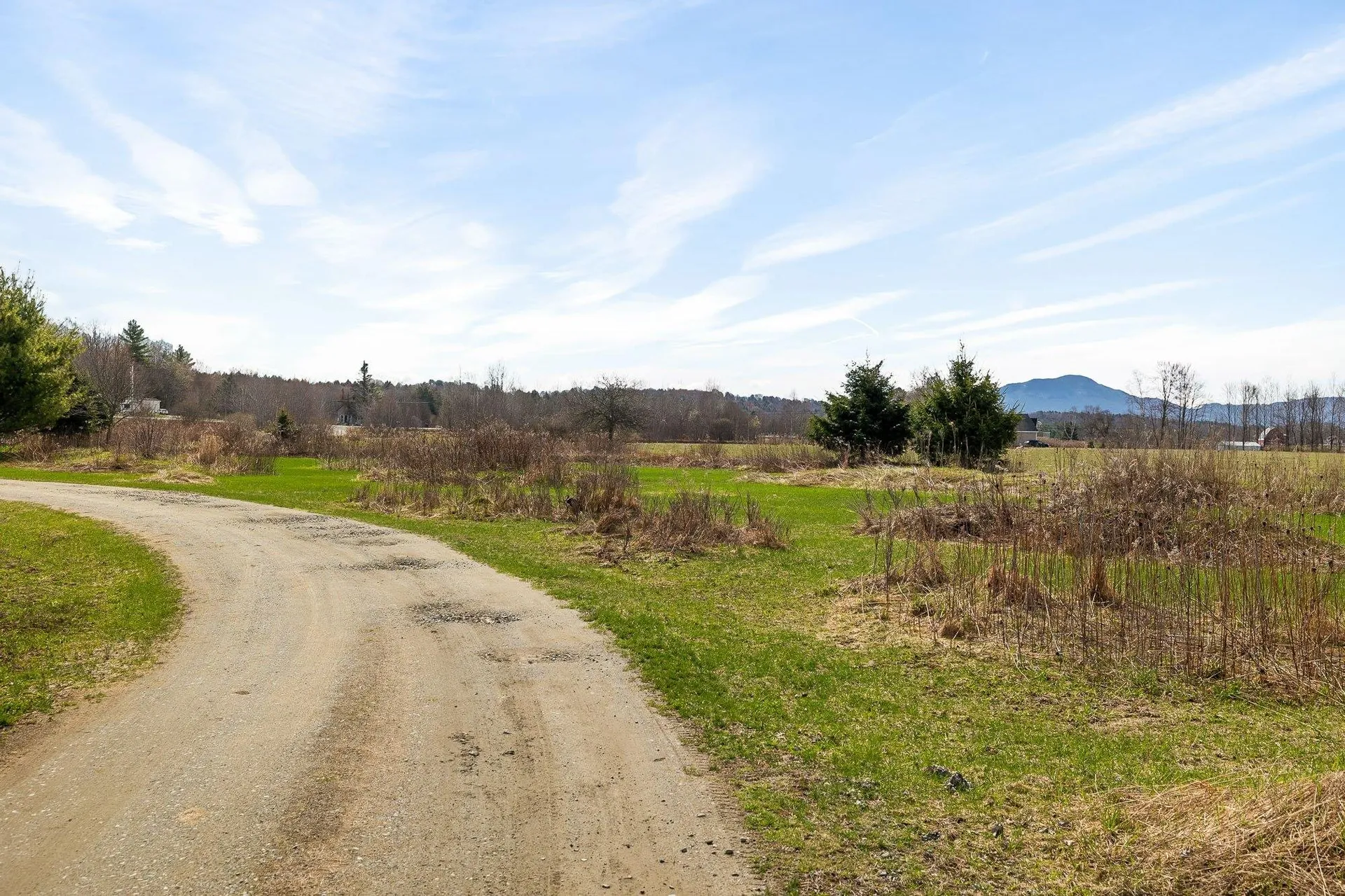 2013 Battle Row Road Hyde Park VT 05655