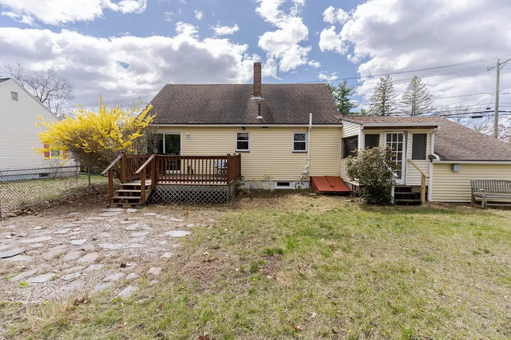 49 Glenwood Avenue Dover NH 03820