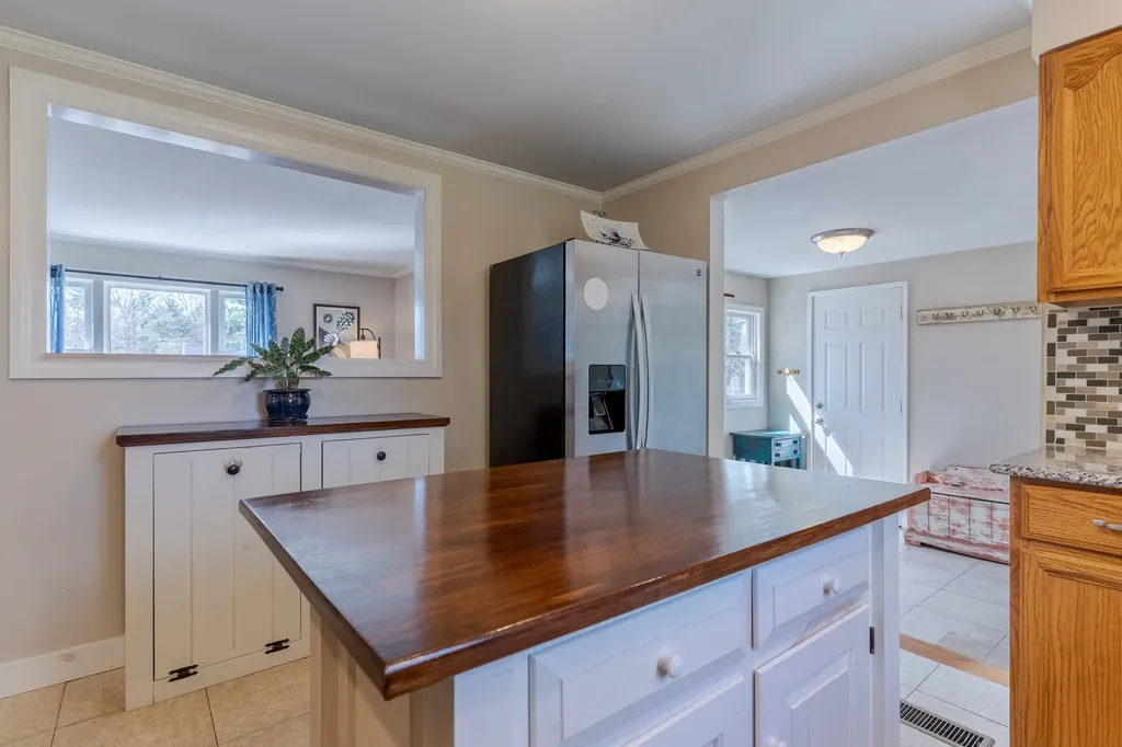 49 Glenwood Avenue Dover NH 03820