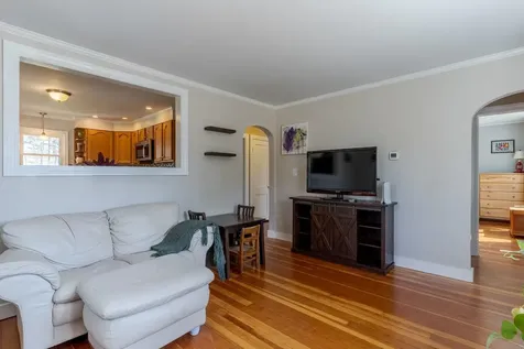 49 Glenwood Avenue Dover NH 03820
