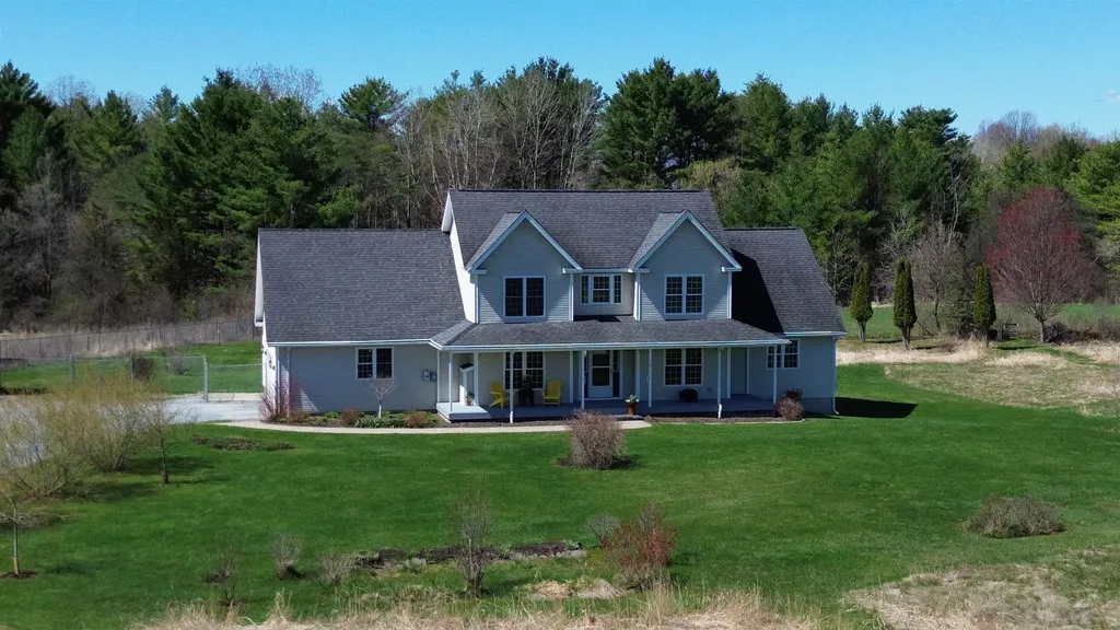 55 Braeside Place Ferrisburgh VT 05473