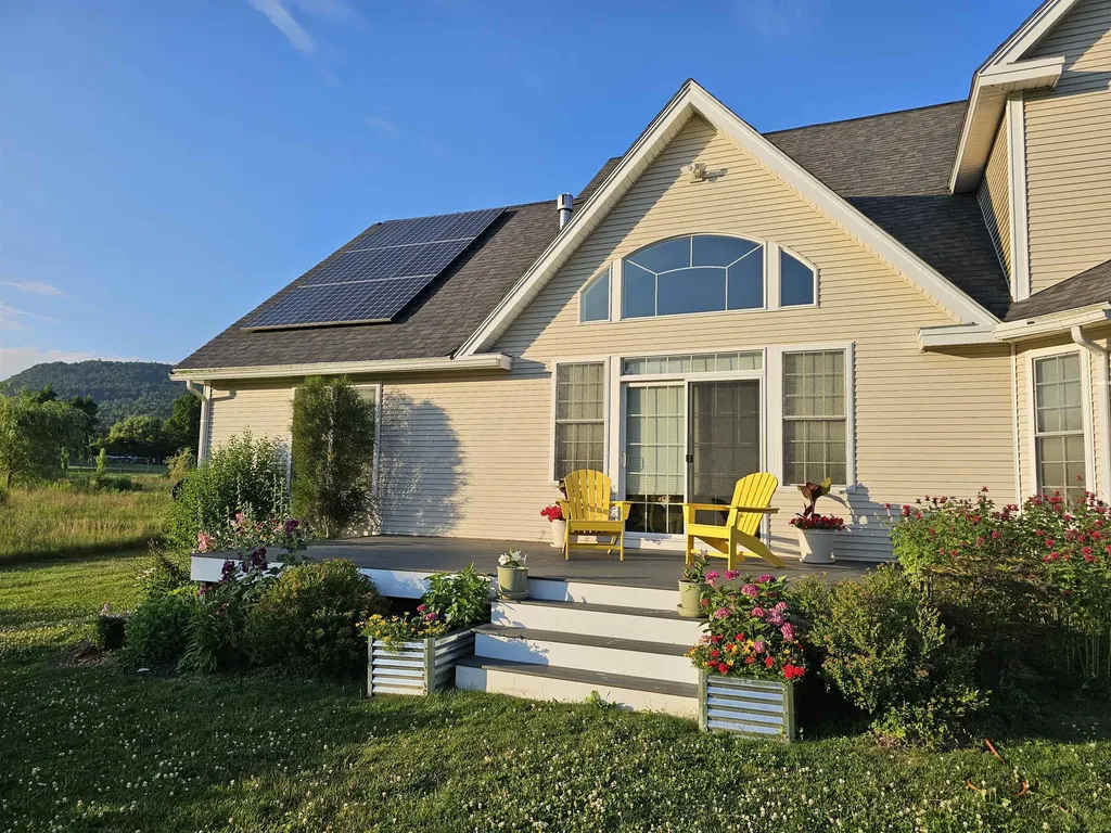 55 Braeside Place Ferrisburgh VT 05473