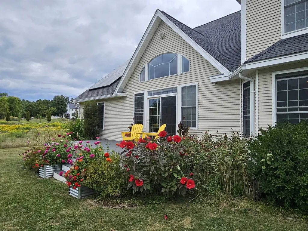 55 Braeside Place Ferrisburgh VT 05473