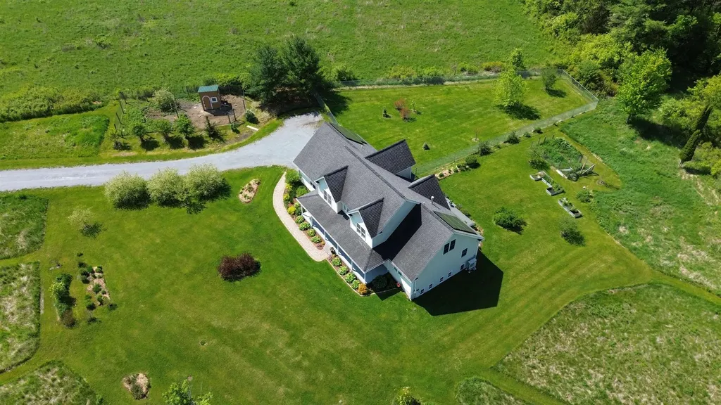 55 Braeside Place Ferrisburgh VT 05473